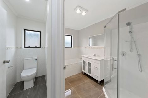 Photo of property in 122a Pah Road, Cockle Bay, Auckland, 2014
