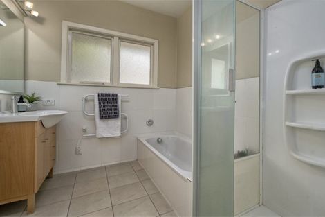 Photo of property in 92 Palatine Terrace, Saint Martins, Christchurch, 8022