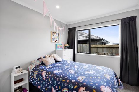 Photo of property in 6 Montague Grove, Stratford, 4332