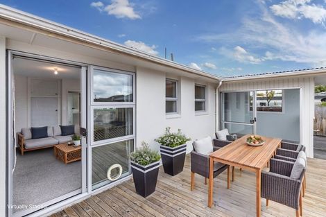 Photo of property in 17 Marshland Road, Shirley, Christchurch, 8061