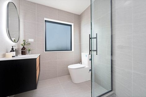 Photo of property in 64d Triangle Road, Massey, Auckland, 0614