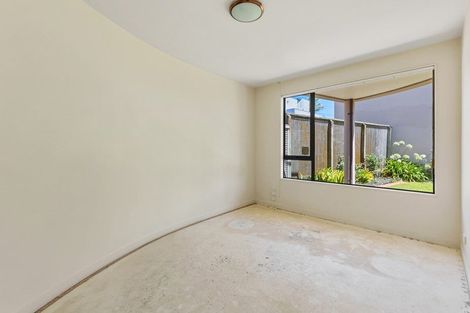Photo of property in 2/67 Castor Bay Road, Castor Bay, Auckland, 0620