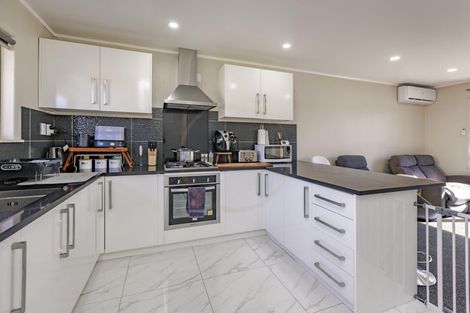 Photo of property in 2/9 Hain Avenue, Mangere East, Auckland, 2024