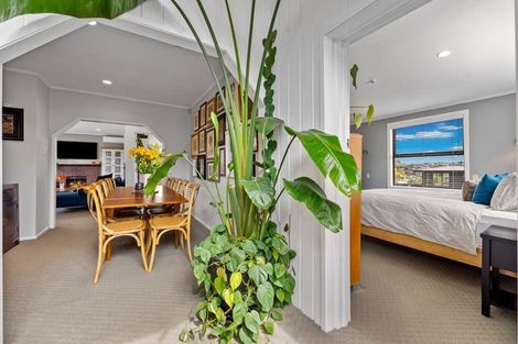 Photo of property in 6d Buisson Glade, West Harbour, Auckland, 0618