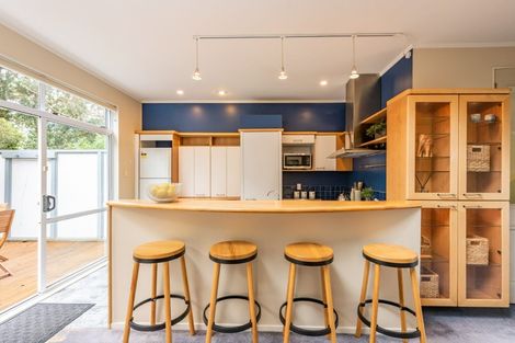 Photo of property in Fernhill Flats, 11/324u The Terrace, Te Aro, Wellington, 6011
