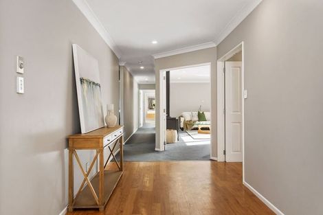 Photo of property in 290 Queen Elizabeth Ii Drive, Mairehau, Christchurch, 8052