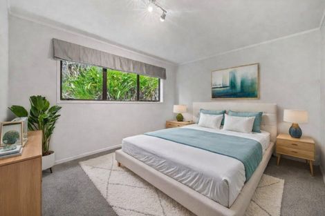 Photo of property in 78 Opanuku Road, Henderson Valley, Auckland, 0612