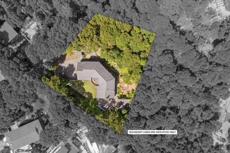 Photo of property in 25 Longfellow Parade, Glen Eden, Auckland, 0604