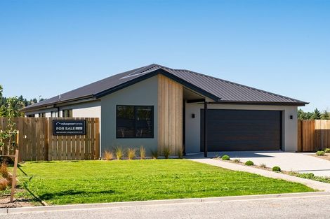 Photo of property in 9 Koreke Lane, Clyde, 9391