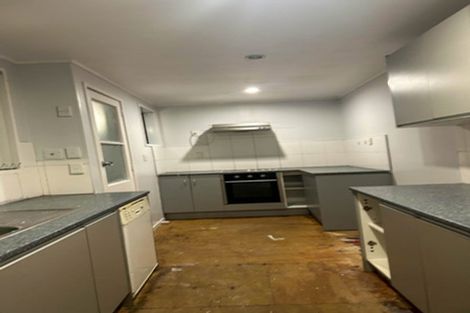Photo of property in 31 Waimai Avenue, Weymouth, Auckland, 2103