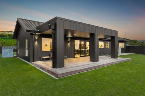 Photo of property in 29 Tuscany Way, Fitzherbert, 4410