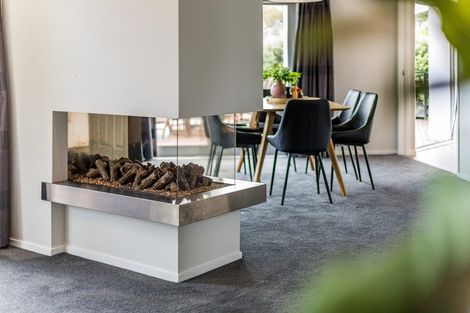 Photo of property in 9a Observatory Close, Whitby, Porirua, 5024