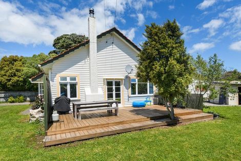 Photo of property in 42 Alexandra Street, Marton, 4710