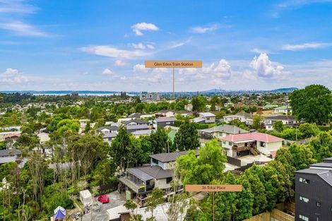 Photo of property in 36 Tokai Place, Glen Eden, Auckland, 0602