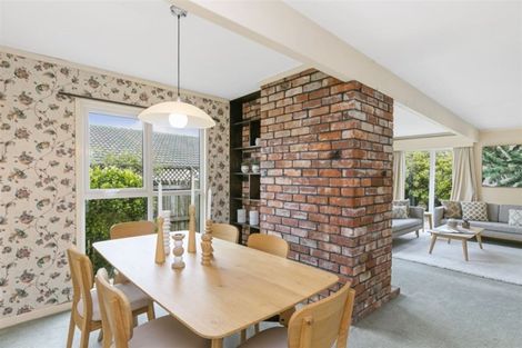 Photo of property in 1 Lanark Way, Northland, Wellington, 6012