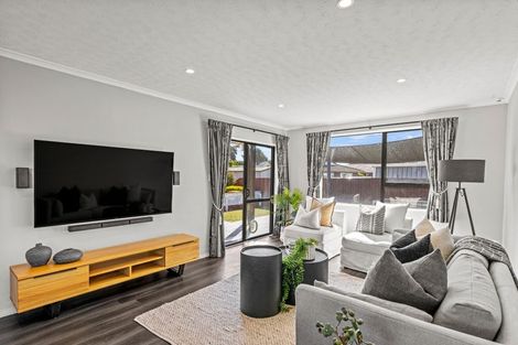 Photo of property in 8 Glenbyre Place, Bromley, Christchurch, 8062