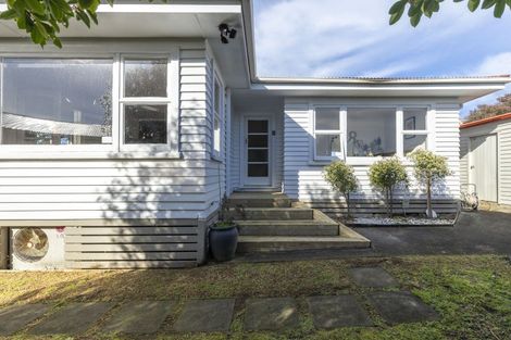 Photo of property in 56a Woodleigh Street, Frankleigh Park, New Plymouth, 4310