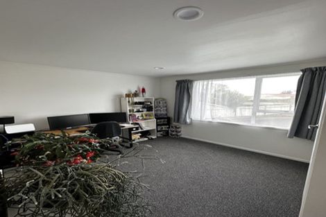Photo of property in 59 Karen Crescent, Dinsdale, Hamilton, 3204