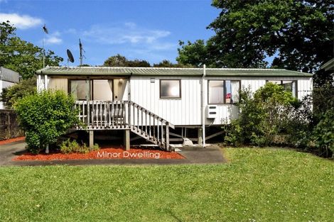Photo of property in 20 Serwayne Place, Sunnyvale, Auckland, 0612