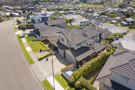 Photo of property in 71 Endeavour Drive, Whitby, Porirua, 5024