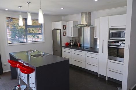 Photo of property in 28 Brecon Road, Stratford, 4332