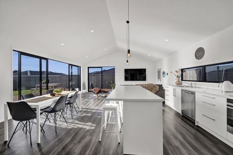 Photo of property in 42 Papawhero Drive, Bell Block, New Plymouth, 4312