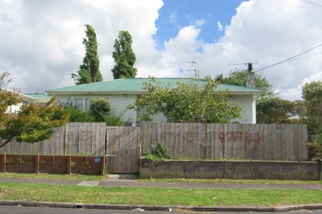 Photo of property in 44 Kelwyn Road, Kelston, Auckland, 0602