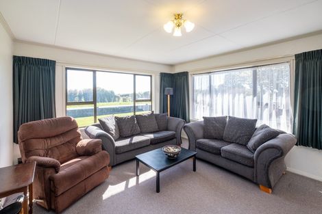Photo of property in 44 Kent Terrace, Midhirst, Stratford, 4394