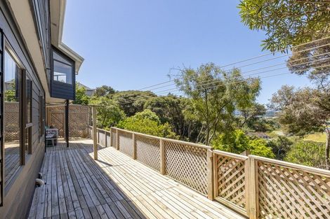 Photo of property in 41 James Cook Drive, Whitby, Porirua, 5024