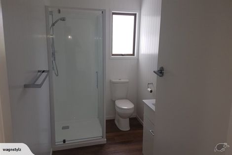 Photo of property in 43 Ngatai Road, Otumoetai, Tauranga, 3110