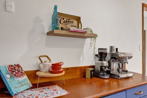 Photo of property in 8 Camden Street, Vogeltown, New Plymouth, 4310