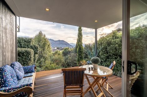 Photo of property in 109b Kings Drive, Wanaka, 9305