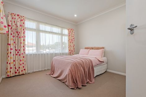 Photo of property in 85 Chelwood Street, Takaro, Palmerston North, 4412