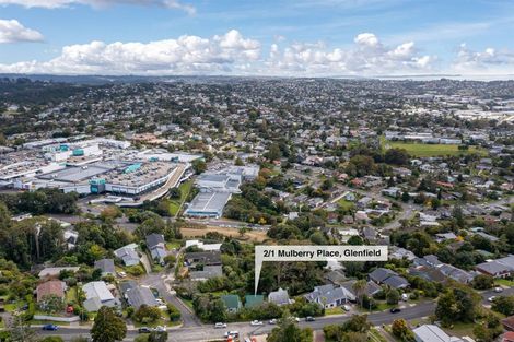Photo of property in 2/1 Mulberry Place, Glenfield, Auckland, 0629