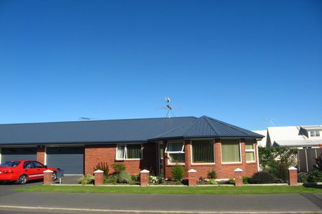 Photo of property in 6 Reid Avenue, Mosgiel, 9024