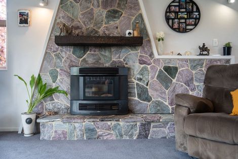 Photo of property in 101 Main Road, Clinton, 9534