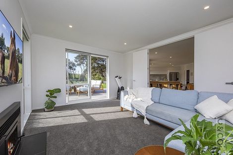 Photo of property in 1293 Old North Road, Helensville, 0875