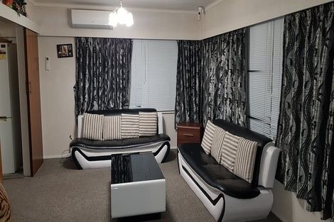Photo of property in 1/56 Great South Road, Papatoetoe, Auckland, 2025