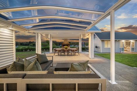 Photo of property in 1777 State Highway 16, Helensville, 0875