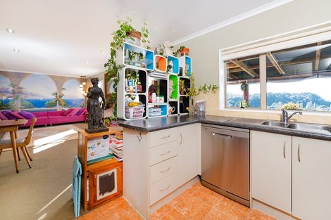 Photo of property in 15 Exotic Place, Massey, Auckland, 0614