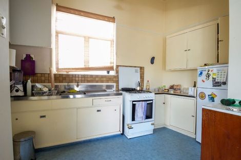 Photo of property in 23 Nairn Street, Mount Cook, Wellington, 6011