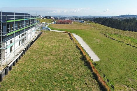 Photo of property in 9 Grand Ridge Avenue, Flat Bush, Auckland, 2019