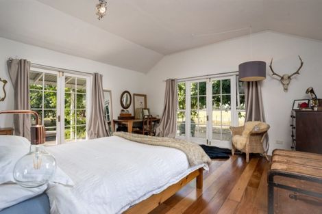 Photo of property in 247 Cross Line, Morison Bush, Greytown, 5794