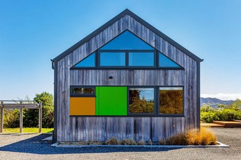 Photo of property in 80 Southernthread Road, Brooklyn, Wellington, 6021