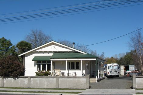 Photo of property in 13 Victoria Street, Waipawa, 4210