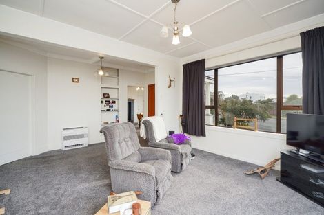 Photo of property in 12 Walker Street, Bluff, 9814