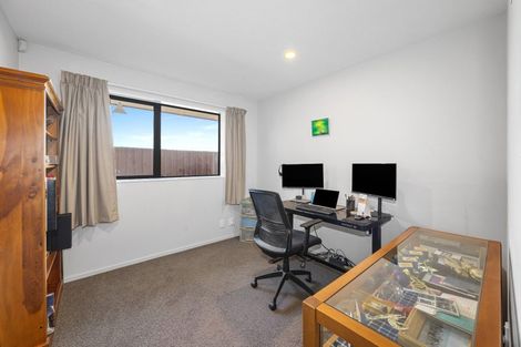 Photo of property in 45 Shortland Street, Wainoni, Christchurch, 8061