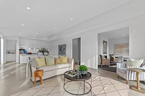 Photo of property in 74 Grants Road, Papanui, Christchurch, 8053