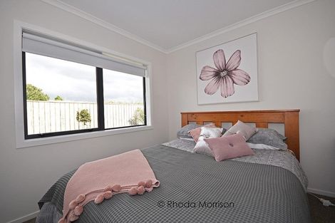 Photo of property in 13 Kotare Crescent, Pahi, Paparoa, 0571