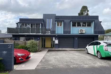 Photo of property in 1/2 Ruakiwi Road, Hamilton Lake, Hamilton, 3204